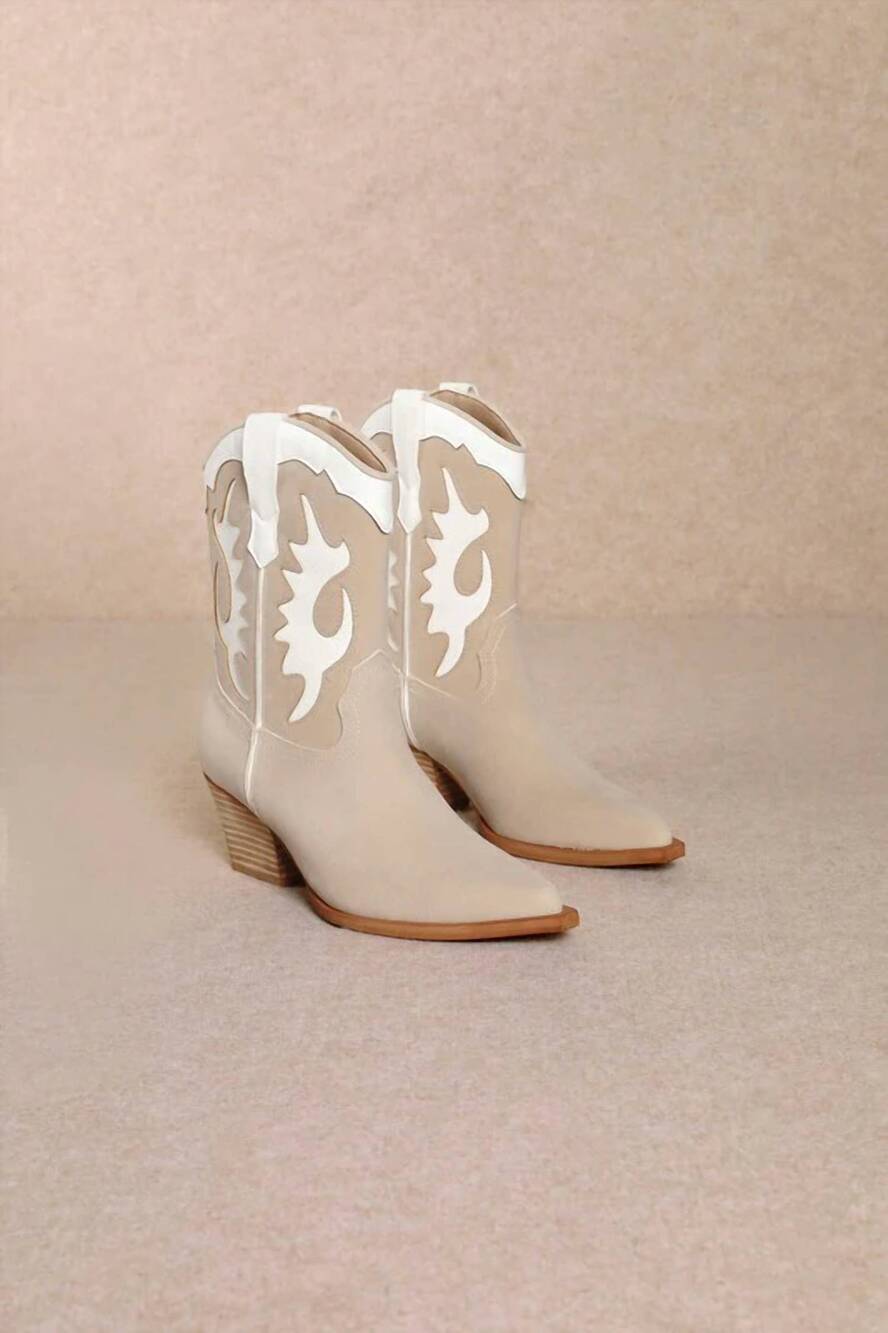 NEW MIIM women's jackie block heel western bootie in beige